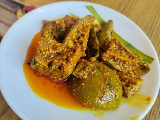 Bihari Mixed Aachar – Mango & Chilli Delight 200g &450g